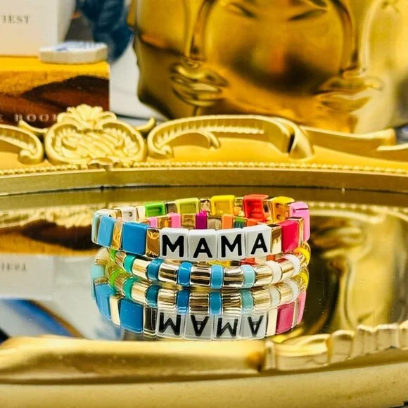 🆕 ROXANNE ASSOULIN 🧿 Set of Two Bracelets - MAMA Rainbow Bracelets - Picture 7 of 16